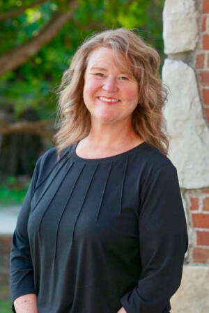 Carrie Carr
